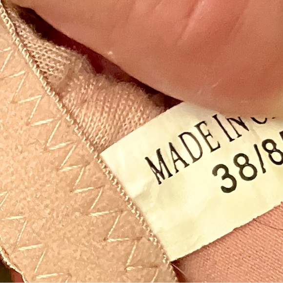 Pink Lacey Activewear Zip up Bra 38C - Picture 3 of 5